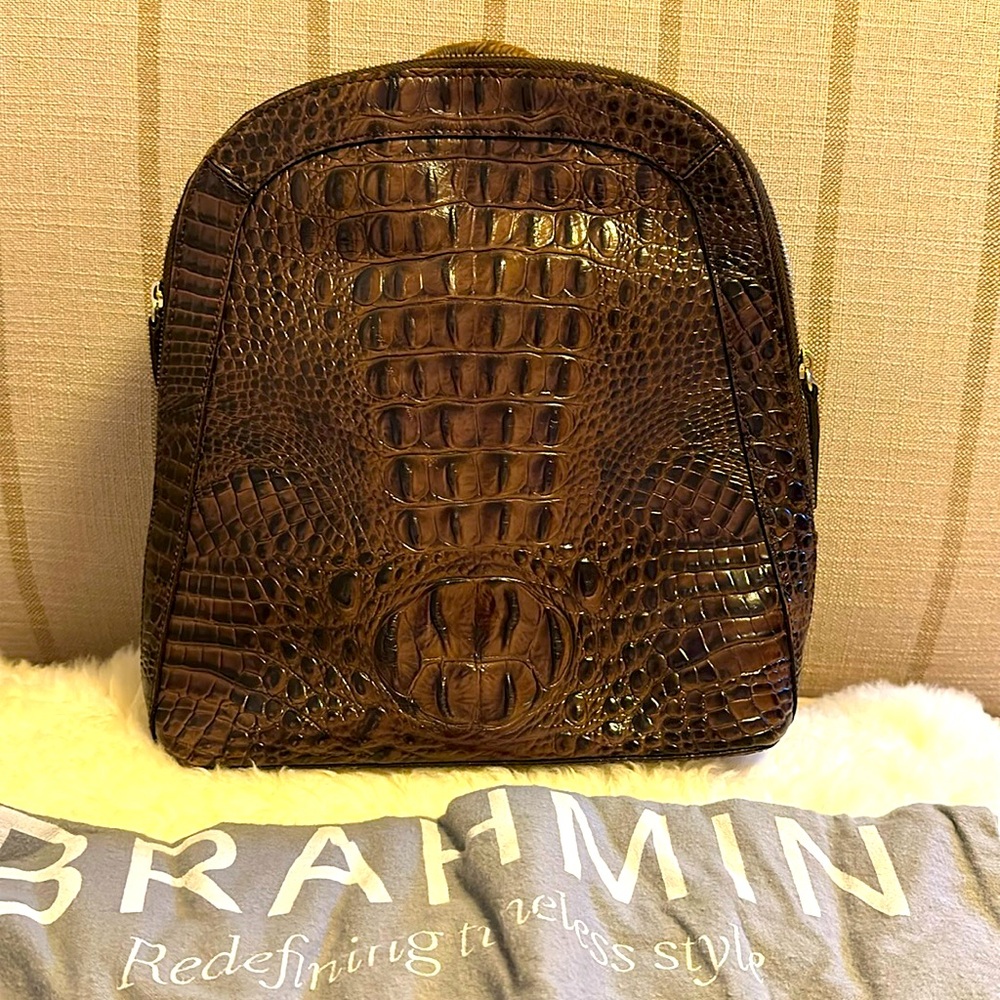 Brahmin backpack very good condition, like new.